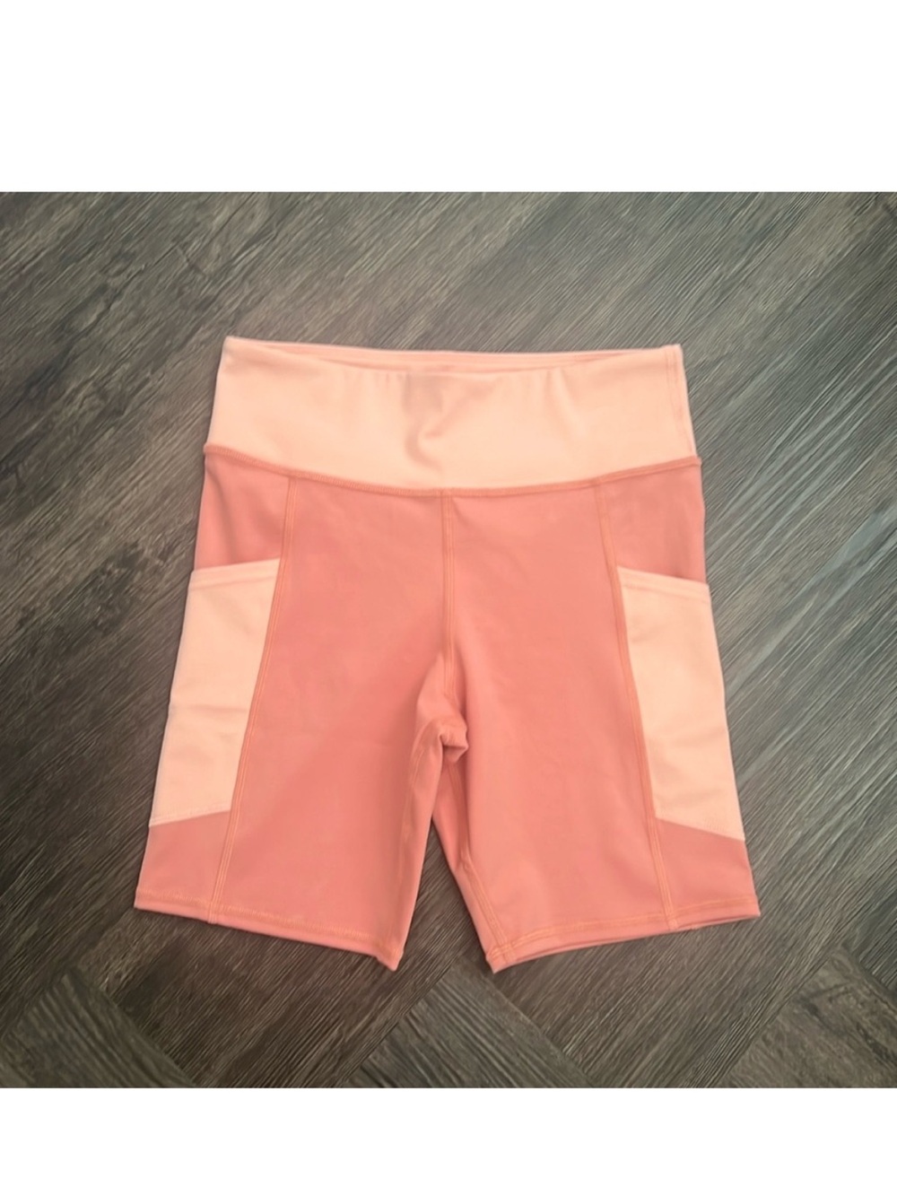 Like new Parks Project National Park Shenandoah Biker Shorts size Small